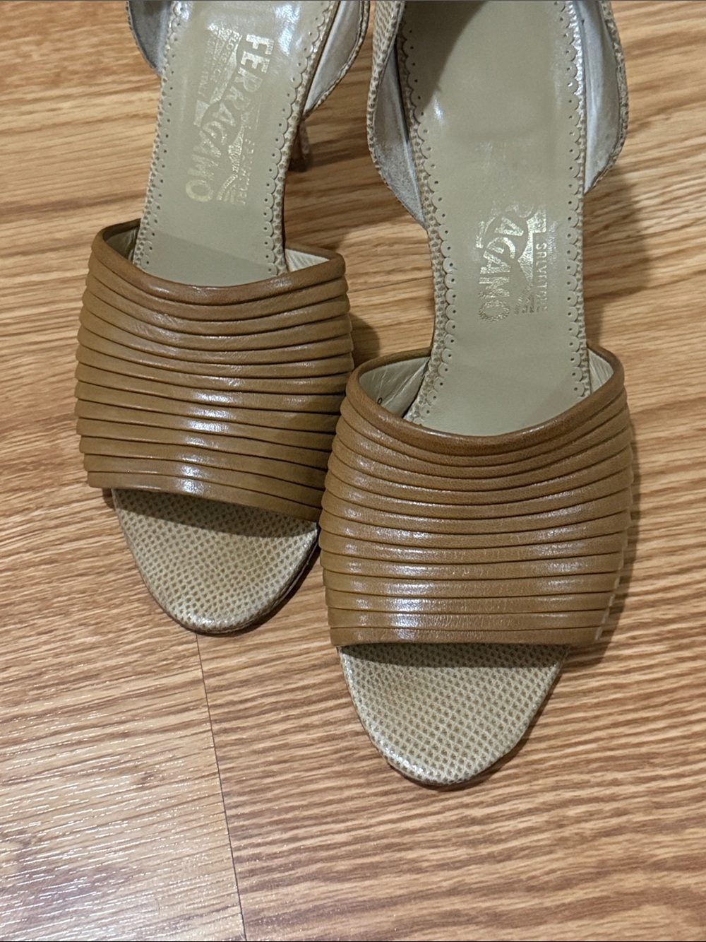 Salvatore Ferragamo Brown and Cream D'Orsay Ribbed Leather Heels - Picture 7 of 7